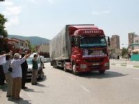 İHH’den Suriyeli mültecilere 2 TIR Ramazan yardımı
