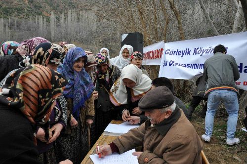 gurleyik-koyu-sakinleri.jpg